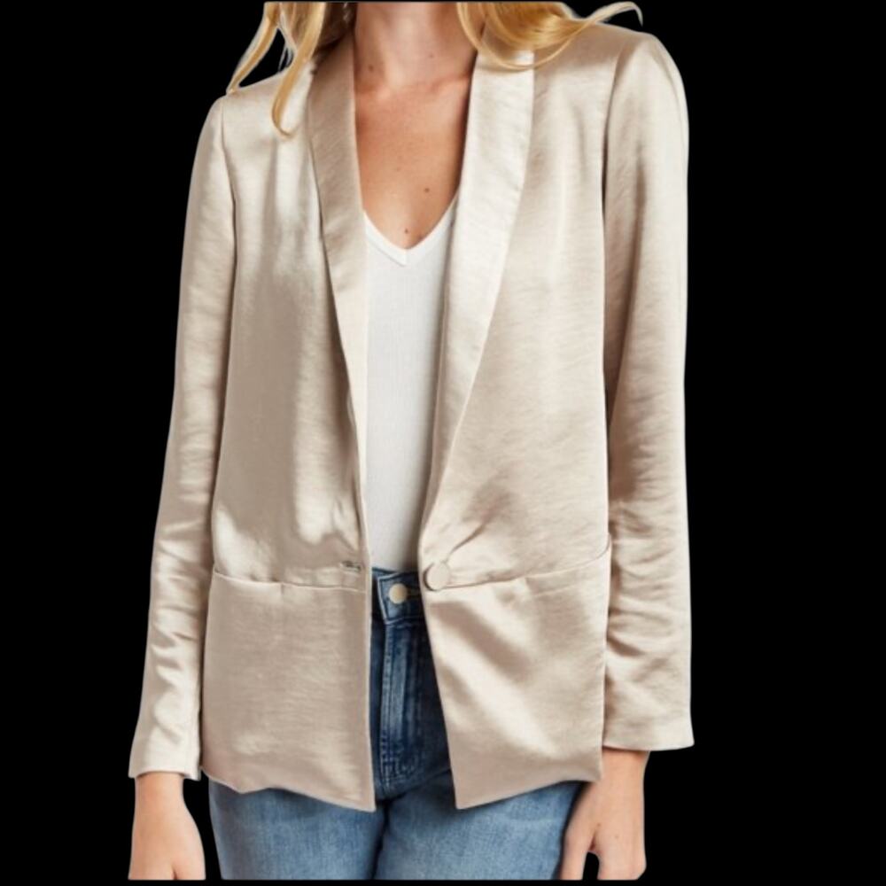 EUC Drew Blake Blazer Italian Stretch Ivory Champagne Satin Marked XS Fits S,  6